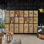 Moxy Hotel 3*