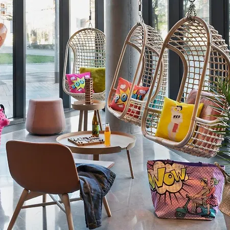 Moxy 3* Estetino