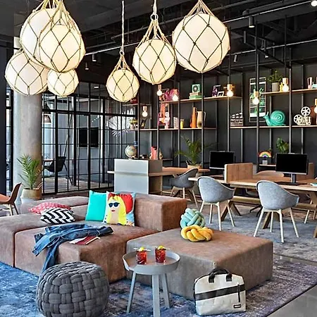 Moxy 3* Szczecin